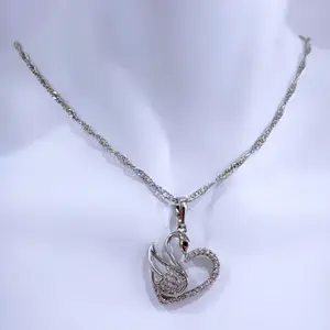 Swan necklace #0680