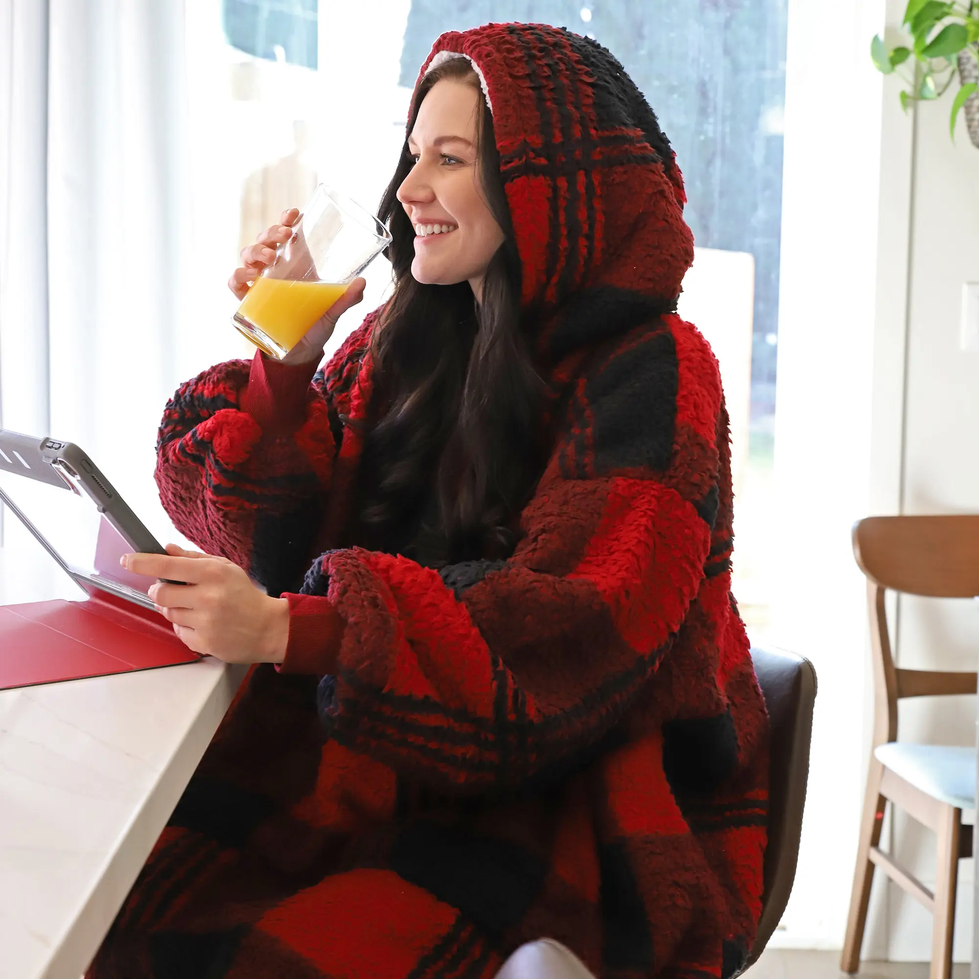 Catalonia Oversized Blanket Hoodie Sweatshirt, Wearable Sherpa Lounging Pullover for Adults Women Men