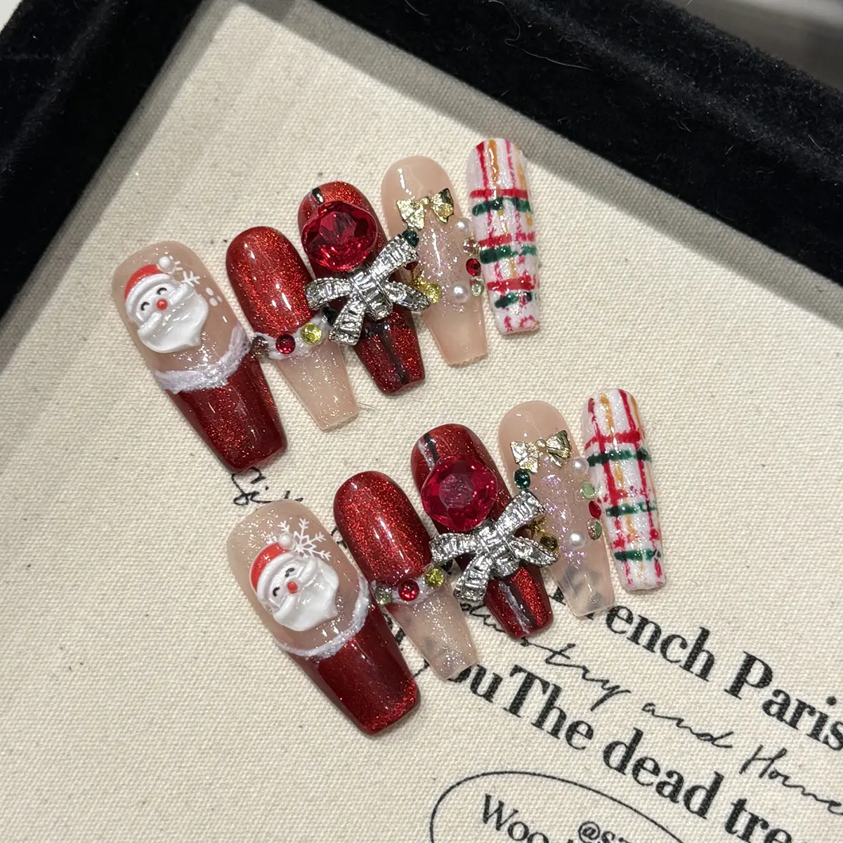 Christmas Collection - Square Shape 3D Santa Claus Press on Nails, Reusable False Nail, Suitable For Women And Girls