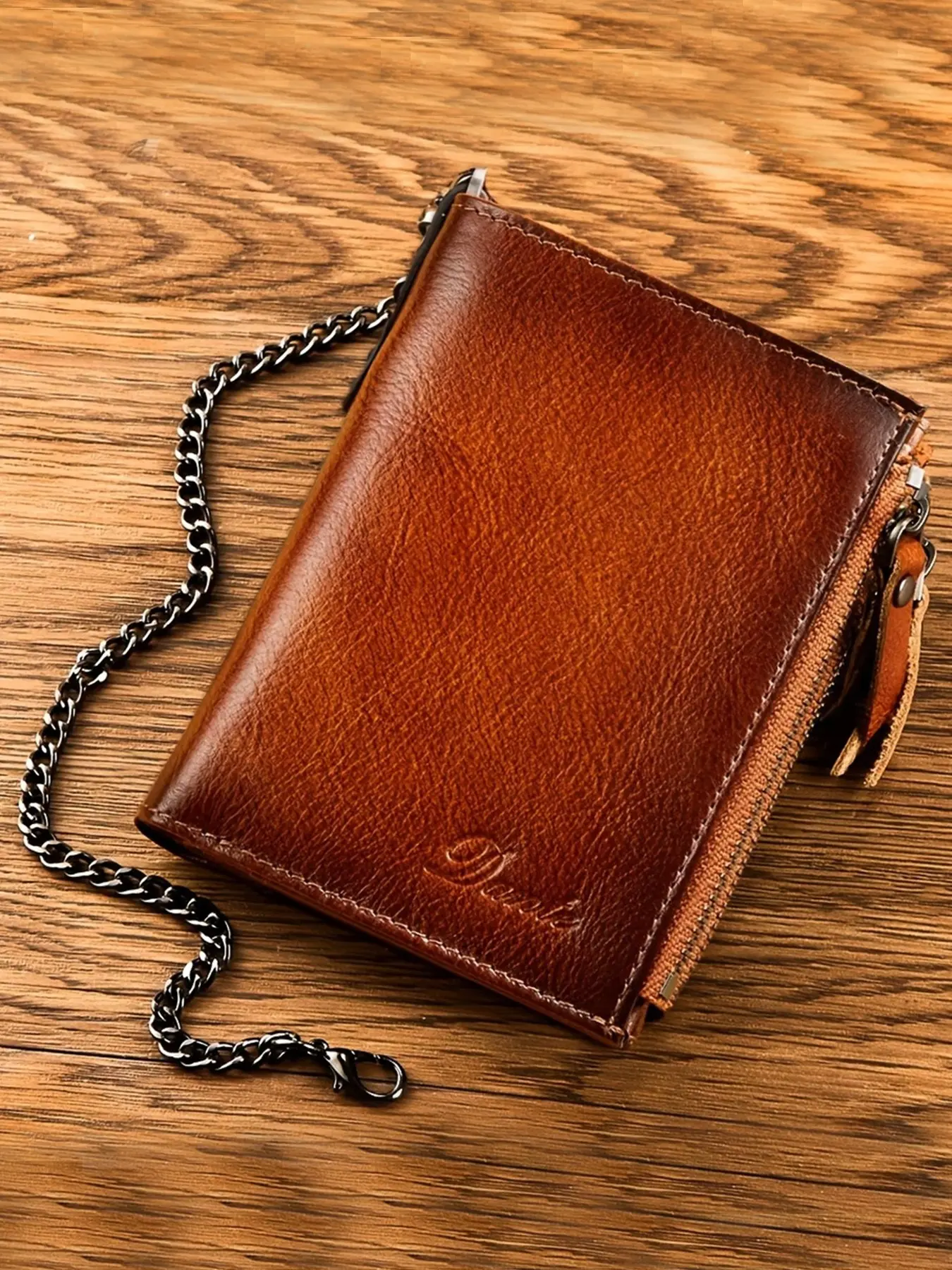 Men's Retro Motorcycle Wallet with Anti-Theft Chain Lock, Top-Grain Cowhide Credit Card Holder, Large Capacity Cash Bag, ID Slot, Leather Cowhide Wallet