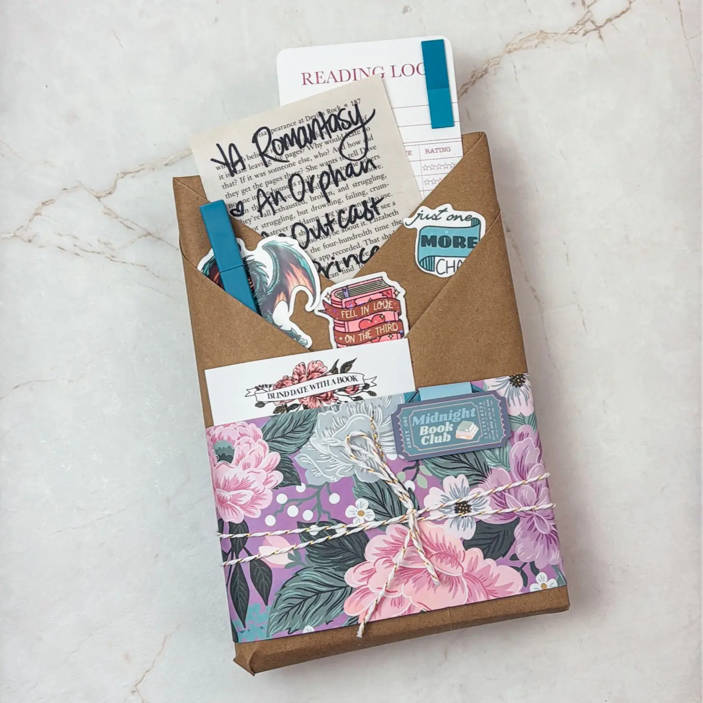 Young Adult Blind Date with a Book - Includes Stickers, Magnetic Bookmark, Bookmark Reading Log, and Annotating Tabs Bookish Blind Paper Gift Set Art