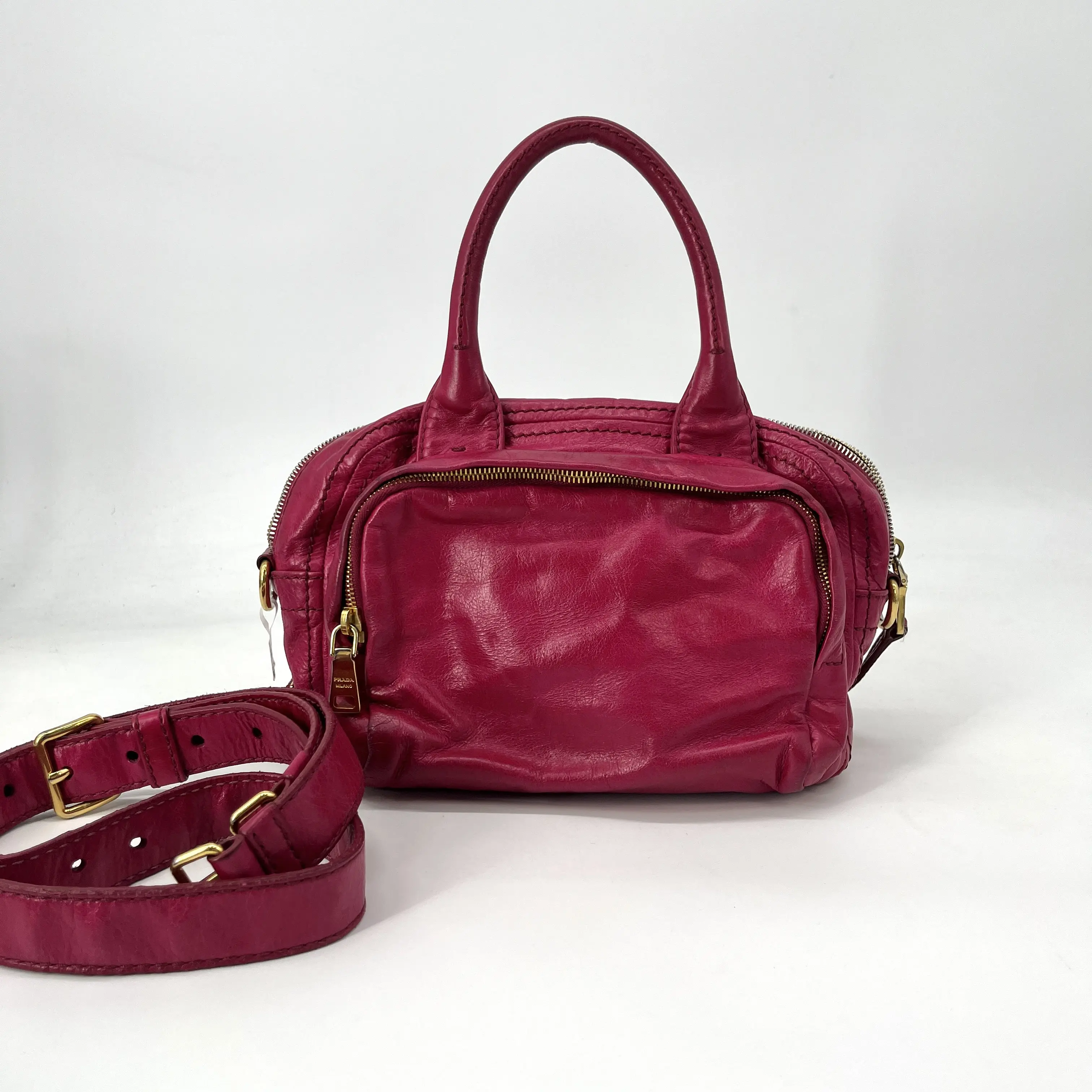 Pre-owned PRADA Leather Handbag Vitello Shine Small Bauletto Satchel, Vintage Inspired Everyday Carry Bag, Signature Italian Craftsmanship, Fuschia Pink