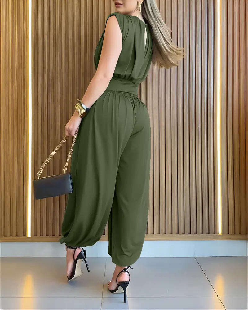 ChicMe Women's Padded Shoulders Sleeveless Jumpsuit Side Slits With Buttons  Cinched Basque Waist Hollow-out Back Wedding Guest Outfits Womenswear -  TikTok Shop