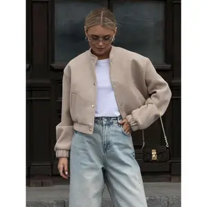 Women's casual jacket, stylish and comfortable design, perfect for everyday wear, a versatile fashion staple for spring and autumn.