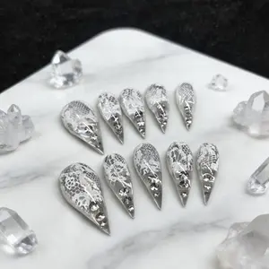 Handmade Dragon Claw False Nails Long Lace Finish, Transparent Snake Skin Diamond Design, Cat Claws Nail Art, Single Item