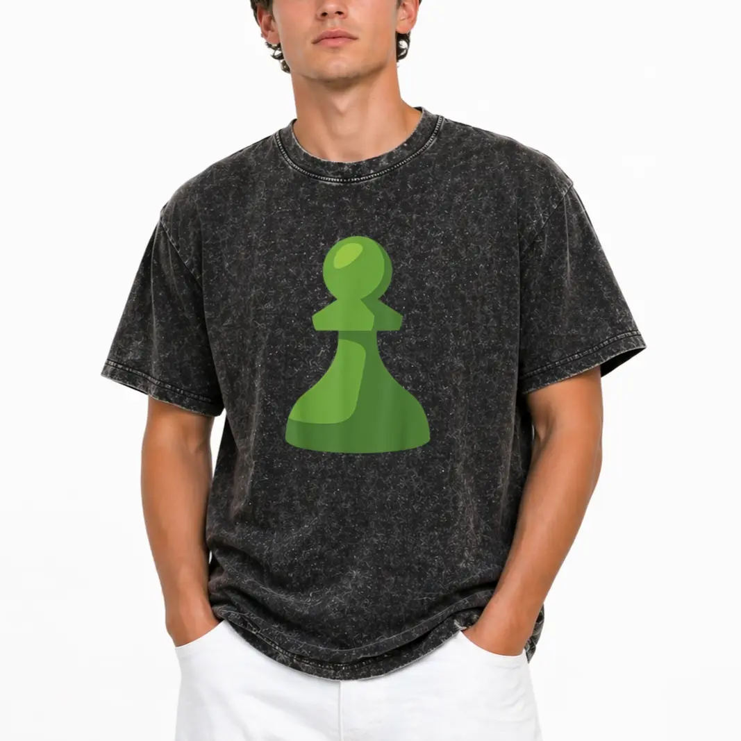 Comfortable Washed Chess Pattern T-Shirt for Men and Women – Casual Short Sleeve, Anti-Shrink Technology, Perfect for Chess and Strategy Game Lovers