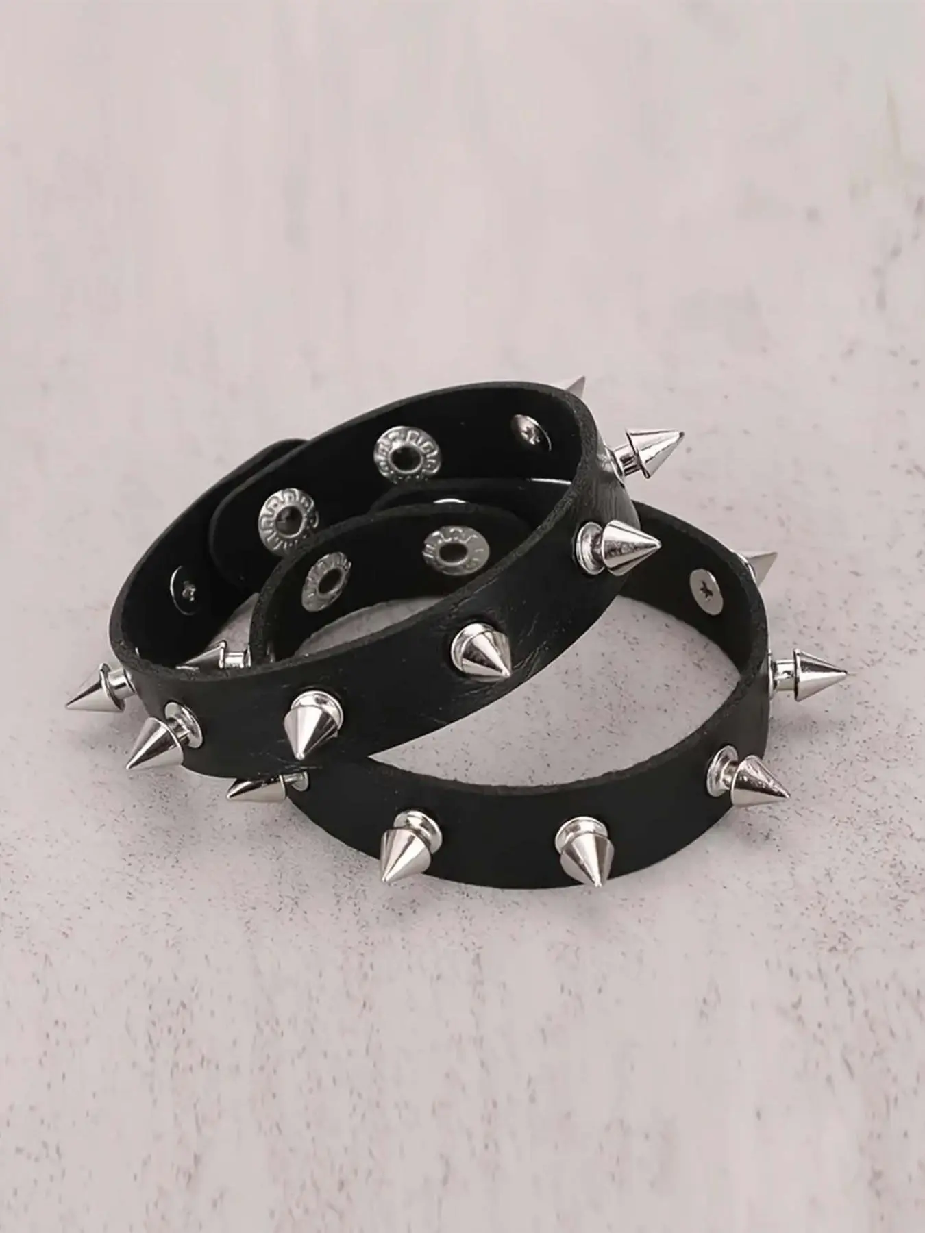 Punk Style Spike Design PU Leather Bracelet, Gothic Jewelry, Fashionable Hand Jewelry for Party, Daily Clothing Decor, Trendy All-match & Exquisite Jewelry for Birthday Gift, Casual Trendy Jewelry, Trendy Jewellery Accessories, Decor Bracelets