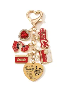 Elegant Heart Tape Recorder Keychain, Alloy Stainless Steel Music Series Bag Charm, Creative Gift for Friends and Family