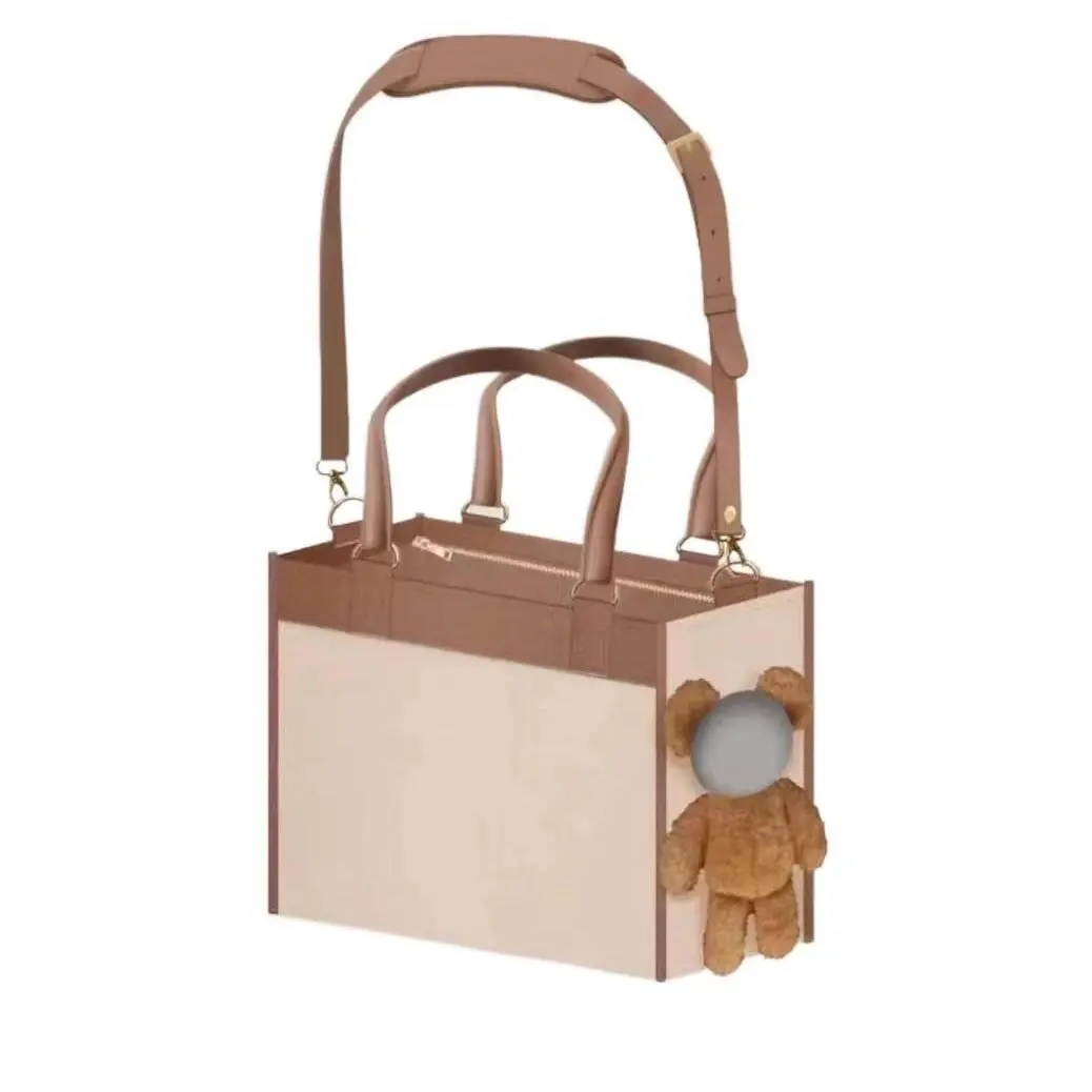 Cute Outdoor Large Capacity Bag with Bear Head, Plush Cat Bag, Shoulder Bag, Small Dog Handbag, Pet Bag