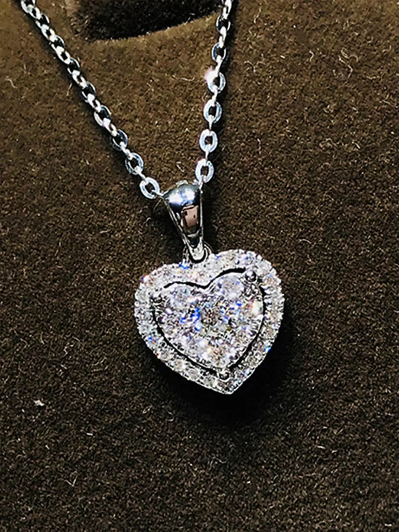 Elegant Rhinestone Decorated Heart Design Pendant Necklace for Women for Gift, Delicate Matching Jewelry, Fashion Accessory for Women & Girl, Copper N