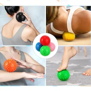 9Cm Massage Hedgehog Ball PVC Fascia Ball, Muscle Relaxation Foot Massage Children's Sensory Integration Training Yoga Hedgehog Ball Body Care Daily