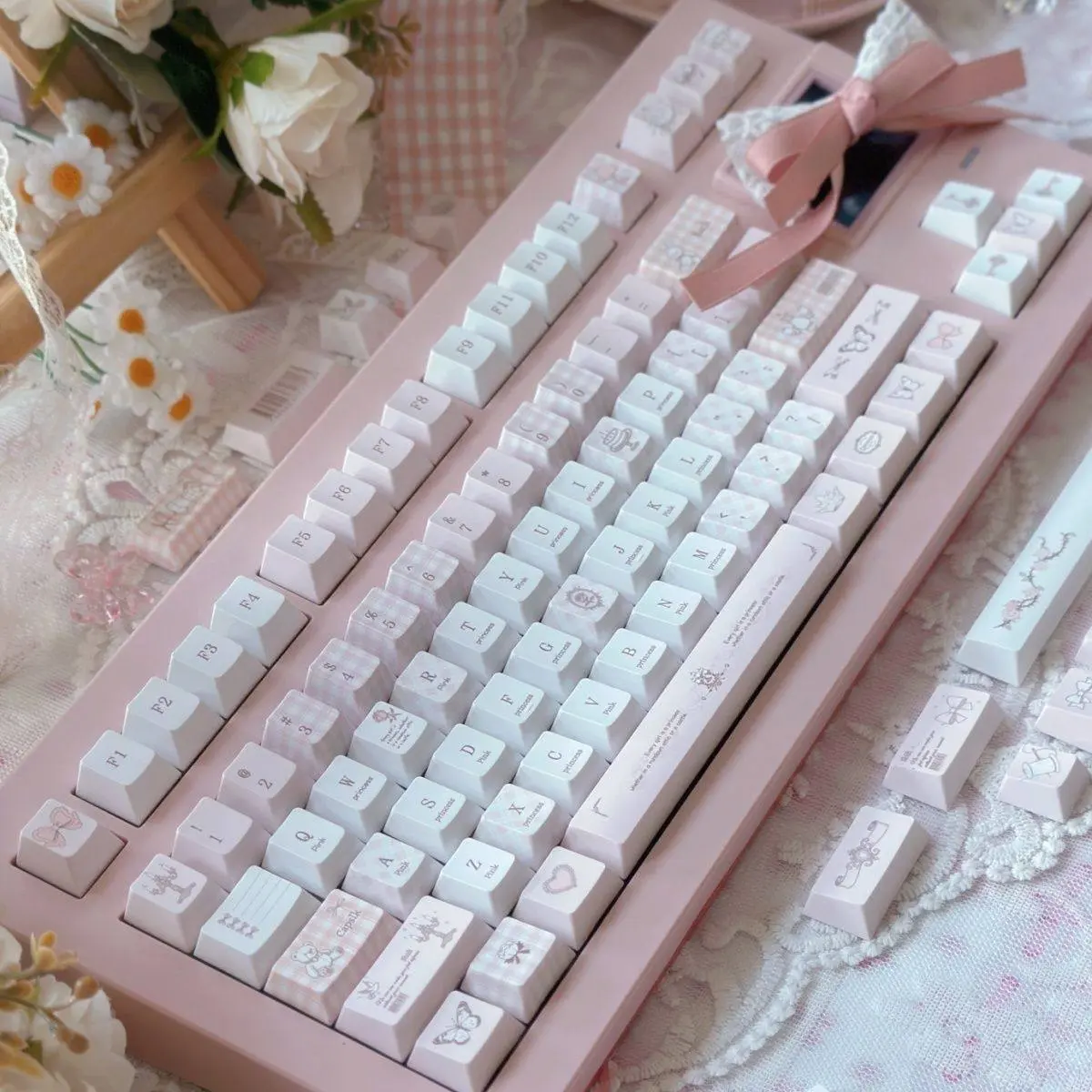 New OEM Personalized Peripheral Keycaps, Love Theme, 5-Side Print Sublimated Caps, PBT Plastic Material for Love-Themed Devices