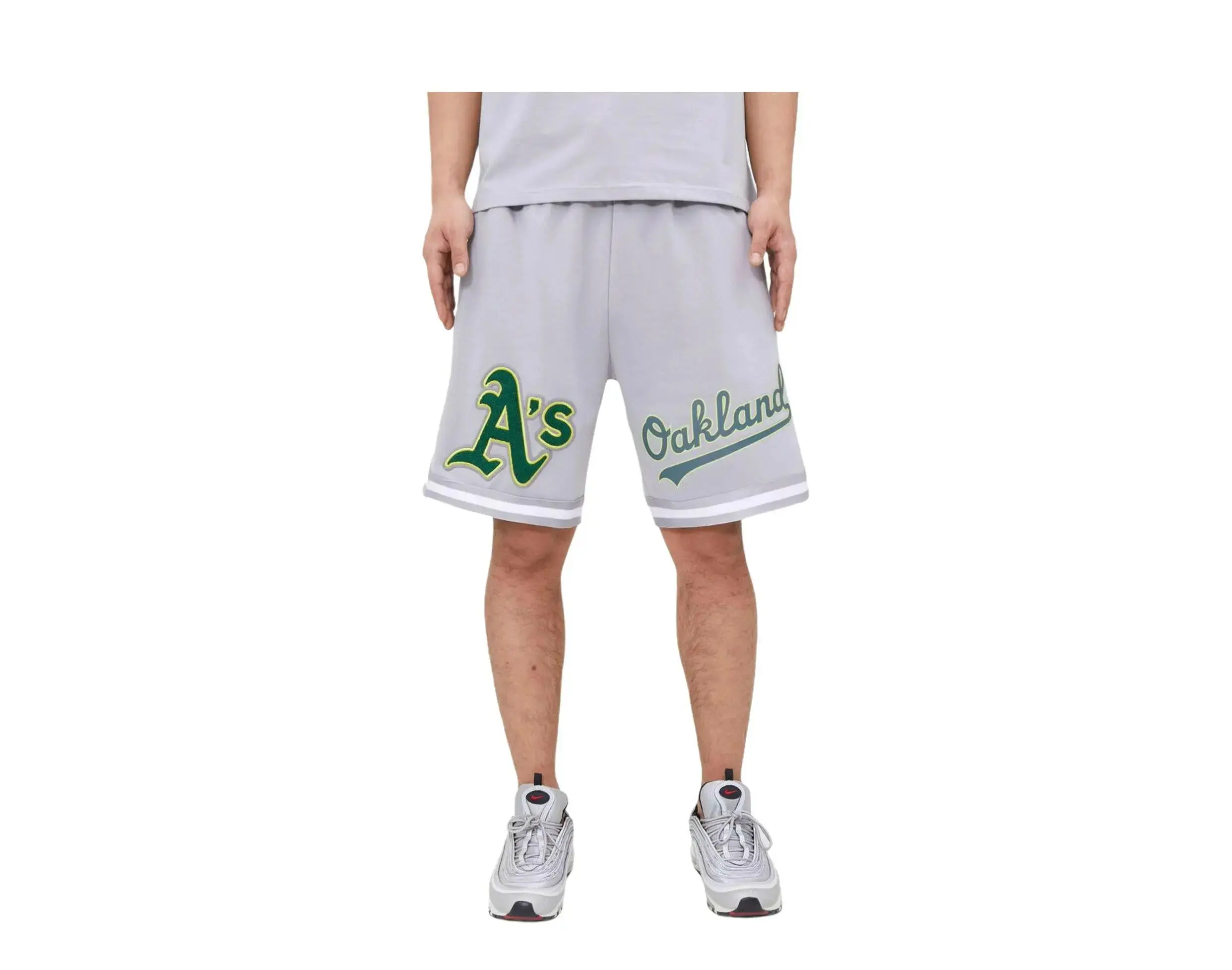 Pro Standard Oakland Athletics Pro Team Shorts in Grey | Men's