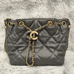 Pre-owned CHANEL leather Crossbody Bags Grey Lambskin Drawstring Bucket Bag XiaoTang0198