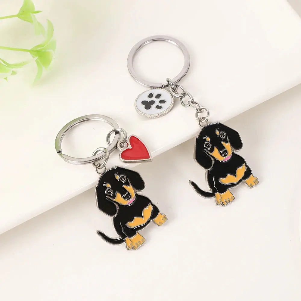 Metal Dachshund & Bulldog Dog Keychains Cute Pet Tag Key Ring Car Accessory Gifts for Dog Lovers Premium Lead-tin Alloy Silver Finish Adorable Animal Design Universal Fit