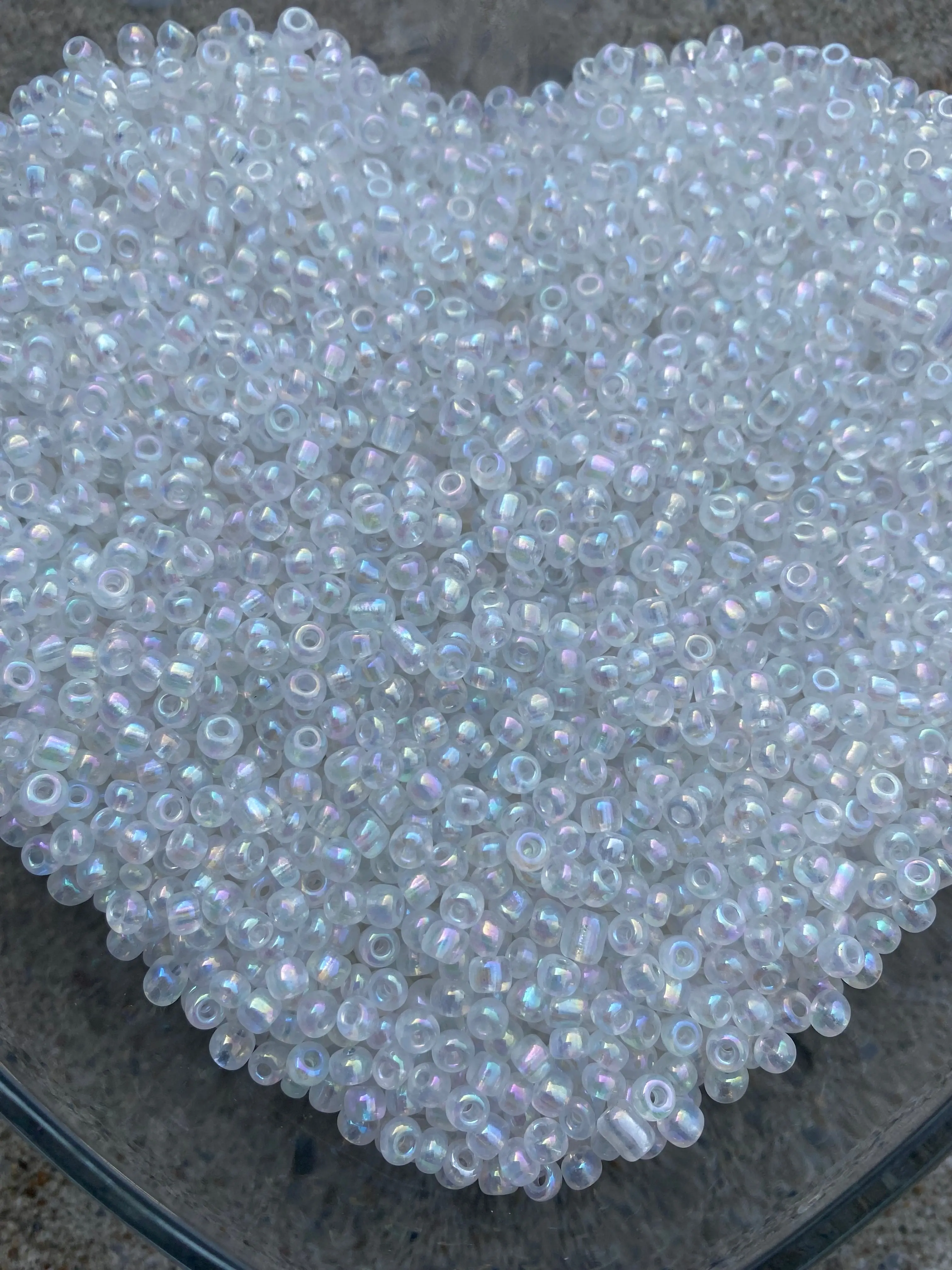 Clear/White Beads - Rainbow White Beads- Pear Shimmer Beads- 4mm- 6/0 Glass Seed Beads For Jewelry Making, - White Beads-DIY Waist beads, Bracelet Necklace Earrings- 450 Grams