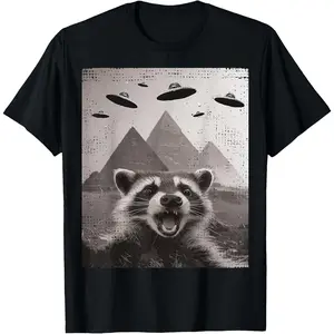 100% Cotton Raccoon UFO Meme - Funny Racoon Selfie with UFOs T-Shirt