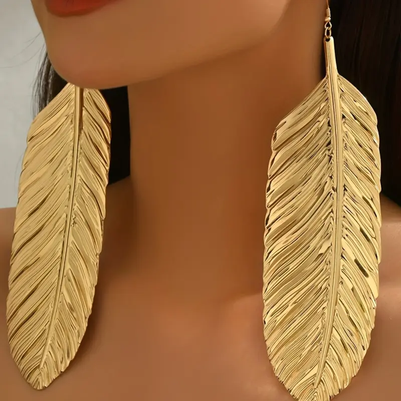 Boho Geometric Leaf Earrings for Women, Exaggerated Metal Style, Fashionable All-Season Jewelry, Perfect for Parties & Celebrations