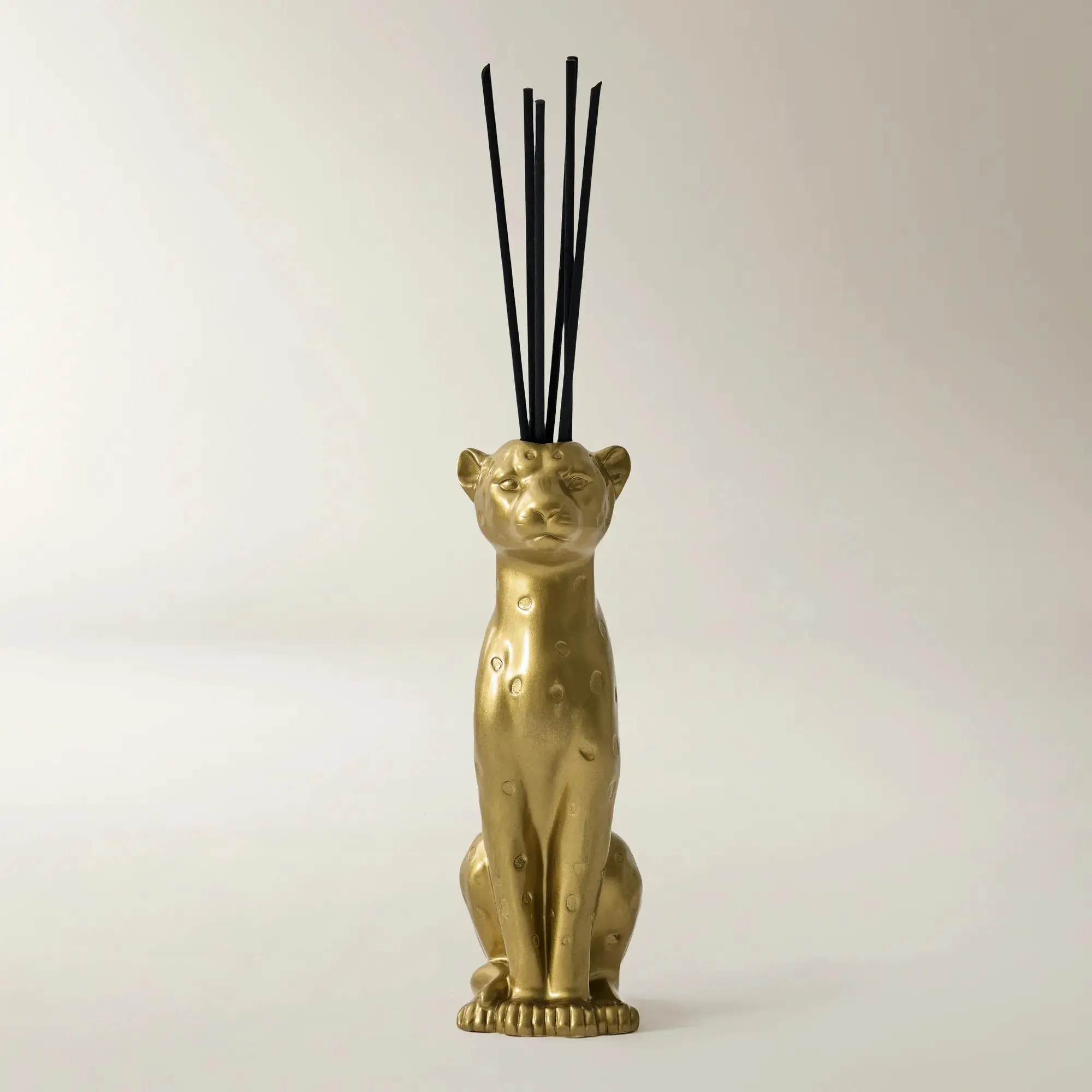 Z Gallerie Leo Luxury Scented Porcelain Home Fragrance Diffuser - Soft Gold, Charcoal, 6 Reeds, 11.5 in, Fragrance Dispenser, Artistic Piece, Polished Glamor Home Care Gift-Ready Accent