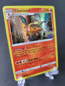 3D Charizard 010/078 – Epoxy Embellished 3D Pokémon Art Card