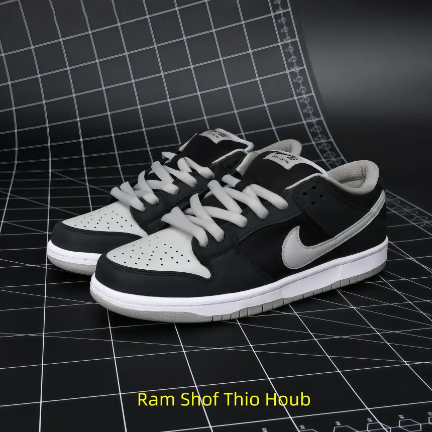 Light Elastic Sports Ball Trainers, Sweat-free Footwear for Multi-type Workout Plans