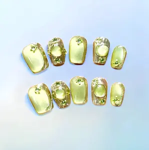 Iris Boutique Green Grape Bruschetta Reusable Press On Nail Set 10PCS