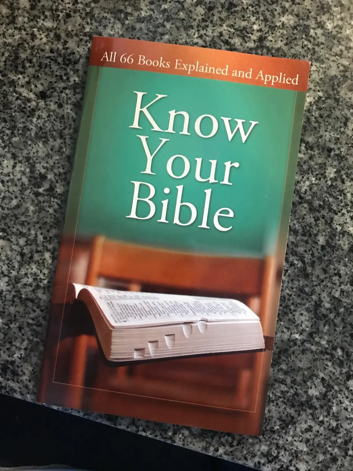 Know Your Bible: Religious Comprehensive Guide & Companion for 66 Books, Key Verses, Personal Study Tools, Scripture Understanding, Ministries (Value Books) Softcover Mass Market Paperback