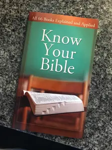 Know Your Bible: All 66 Books Explained (Value Books) Mass Market Paperback