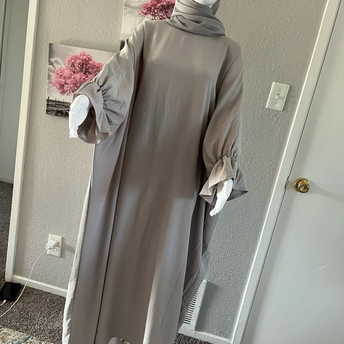 Batwing sleeve Arabian dress with beautiful scarf