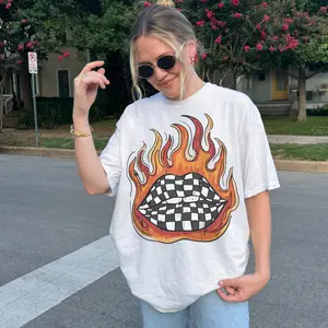 Checkered Flame Lips Shirt Western Graphic Tee Oversized Country Concert Tshirt Trendy Western Clothes Retro Country Tee