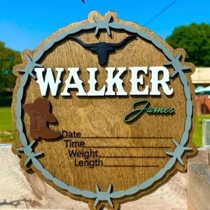 Custom Baby Name Birth Announcement Sign Personalized Wooden Nursery Decor Newborn Photo Prop with Cowboy Boot and Barbed Wire Design