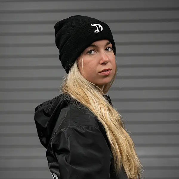 DRAGON PHARMA DRAGON BEANIE BLACK - Essential Casual Beanie with Embroidered Logo for Gym & Everyday Wear