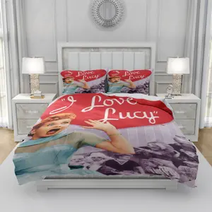 3Pcs Design I Love Lucy Lucille Ball Vivid Expression Poster Pattern Fashion Modern Anime Print, Comfortable Breathable Bedding Collection, Ideal for Guest Room Home Decor, Popular Family Holiday Gift, 1 Duvet Cover 2 Pillowcases (No Insert)