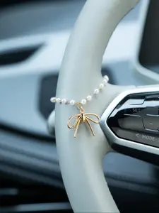 Faux Pearl Bow Car Steering Wheel Ornament, Girls' Car Interior Decor, Trendy Car Accessories, Stylish Dashboard Decoration, Girly Car Accessories