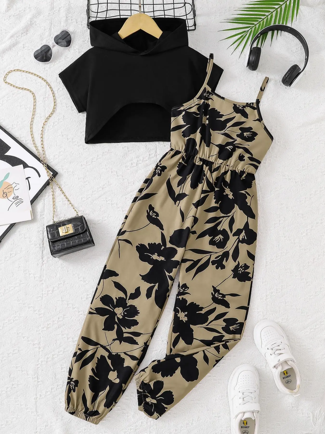 Girl's Top & Floral Print Jumpsuit Two-Piece Set, Casual Short Sleeve Top & Jumpsuit for Summer, Summer Outfits Set, Casual Outfit Set, Kids Clothes for Daily Wear