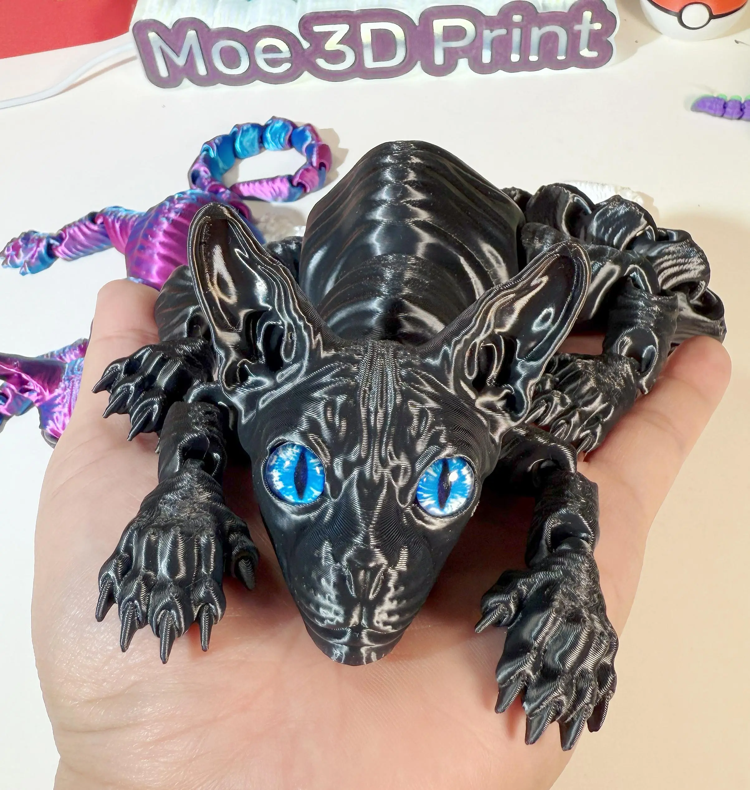 3D Printed Hairless Cat & Siamese Cat Figurine - Collectible Animal Model for Pet Decor & Gift - Trendy 3D Printed Pet Decor for Cat Lovers