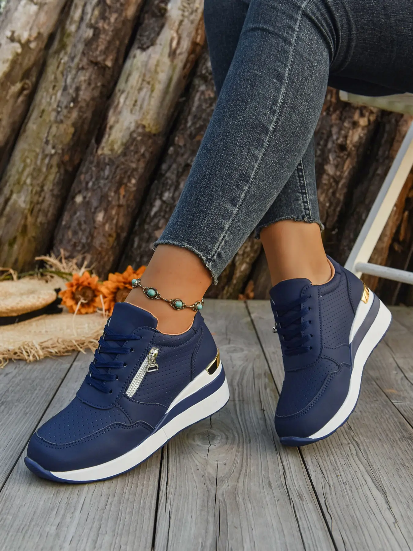 Women's Thick Sole Sports Shoes, Fashion Walking Sneakers, Trendy Walking Sneakers, Breathable Athletic Sneakers, Thick Soled Sneakers, Lace-Up Side Zipper Design, Fashion Casual Style, Comfortable Breathable, Suitable for Outdoor Fitness Tennis