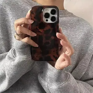 Retro Tortoiseshell Pattern Phone Case, Anti-Drop Protective Case for Women, Phone Accessory Compatible with iPhone 12/13/14/15 Pro Max, Cover, Protector