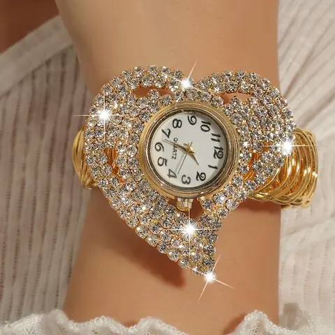 Women's Elegant Rhinestone Decorated Heart Shaped Quartz Watch, Exquisite Trendy Wristwatch, Fashionable Analog Watch for Women As Gift without Box, Rhinestone Embellished Watch, Fashionable Wristwatches