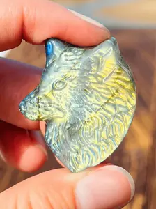 Labradorite Wolf Head Carving Wolf Head Charm, Ideal for DIY Jewelry & Home Decor, Perfect Halloween Gift, Natural Gemstones