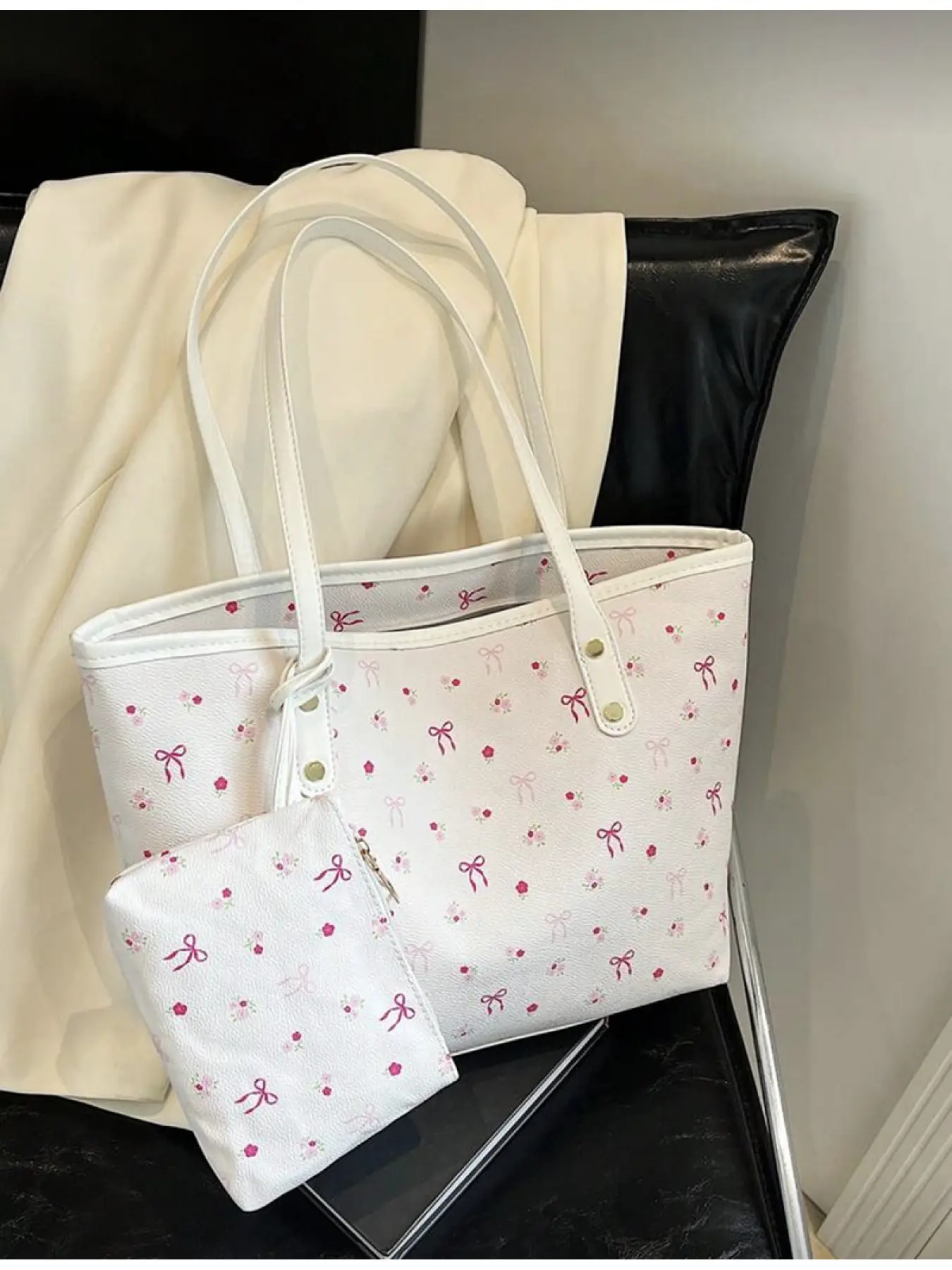 2 Piece Large Capacity Full Print Bowknot & Floral Pattern Double Handle Bags Commuter Bag for Work Commuting Travel Classic Casual Business Style for Teen Girls College Students Office Ladies, Shoulder Tote, Pu Tote, Casual Bag