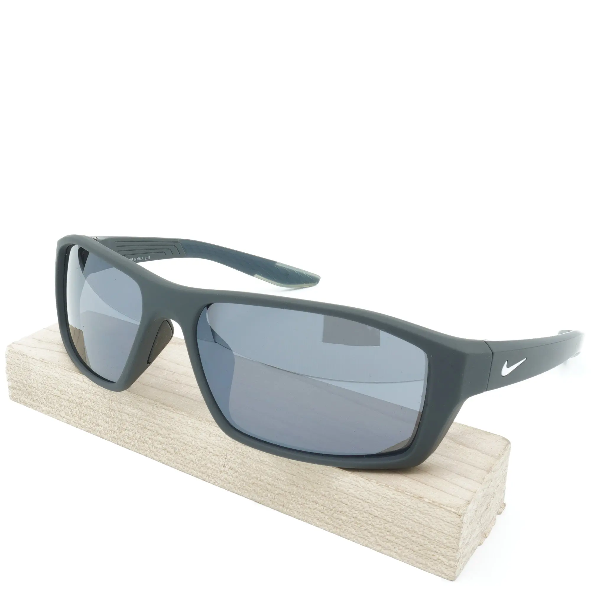 [CT8228-060] Mens Nike Brazen Shadow Sunglasses