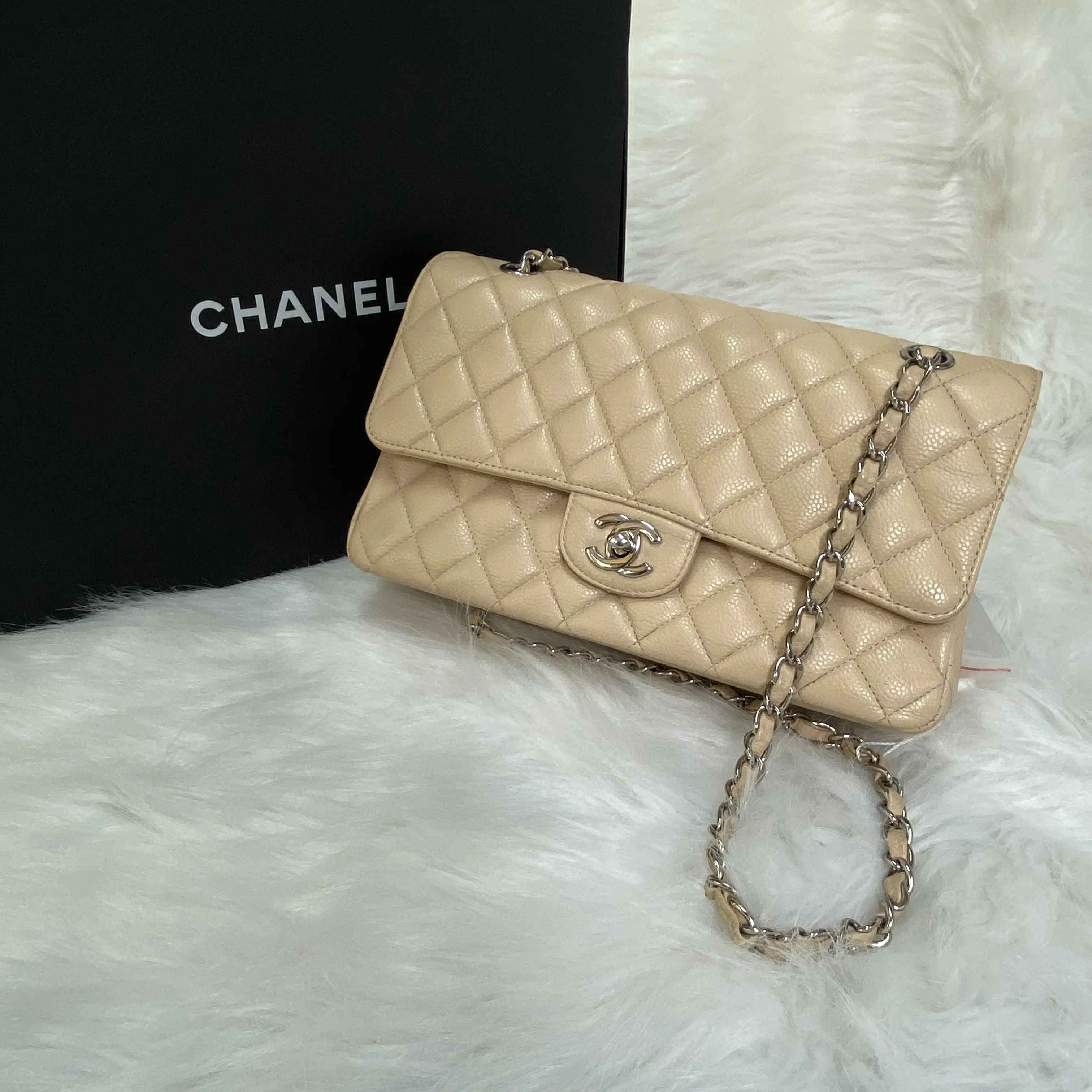 Pre-owned CHANEL leather Shoulder Bags Classic Flap Bag