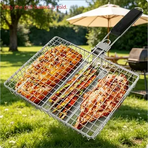 Stainless Steel Foldable BBQ Grill Basket, Indoor & Outdoor Use Anti-scald Grilling Clip with Wooden Handle, Multi-purpose Grill Basket for Fish, Vegetables, Corn and Skewers, Detachable & Easy-to-clean BBQ Tool Set with 2 Silicone Basting Brushes