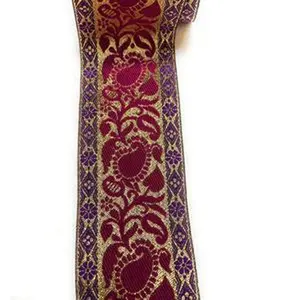 Embroidered lurex trim