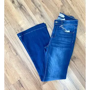 Cello Petite Mid Rise Flare