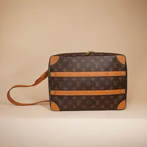 Pre-owned Louis Vuitton Canvas Shoulder Bags Monogram Soft Trunk Messenger MM