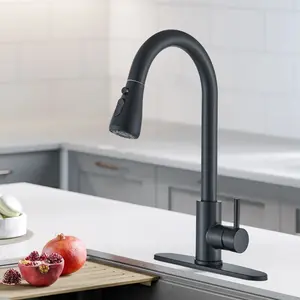 Black Kitchen Faucet with Pull Down Sprayer,Single Handle Kitchen Sink Faucet Commercial for 1 or 3 Hole Modern Mixer Tap,360°Swivel Spout Faucet for Kitchen Sink Laundry RV Farmhouse
