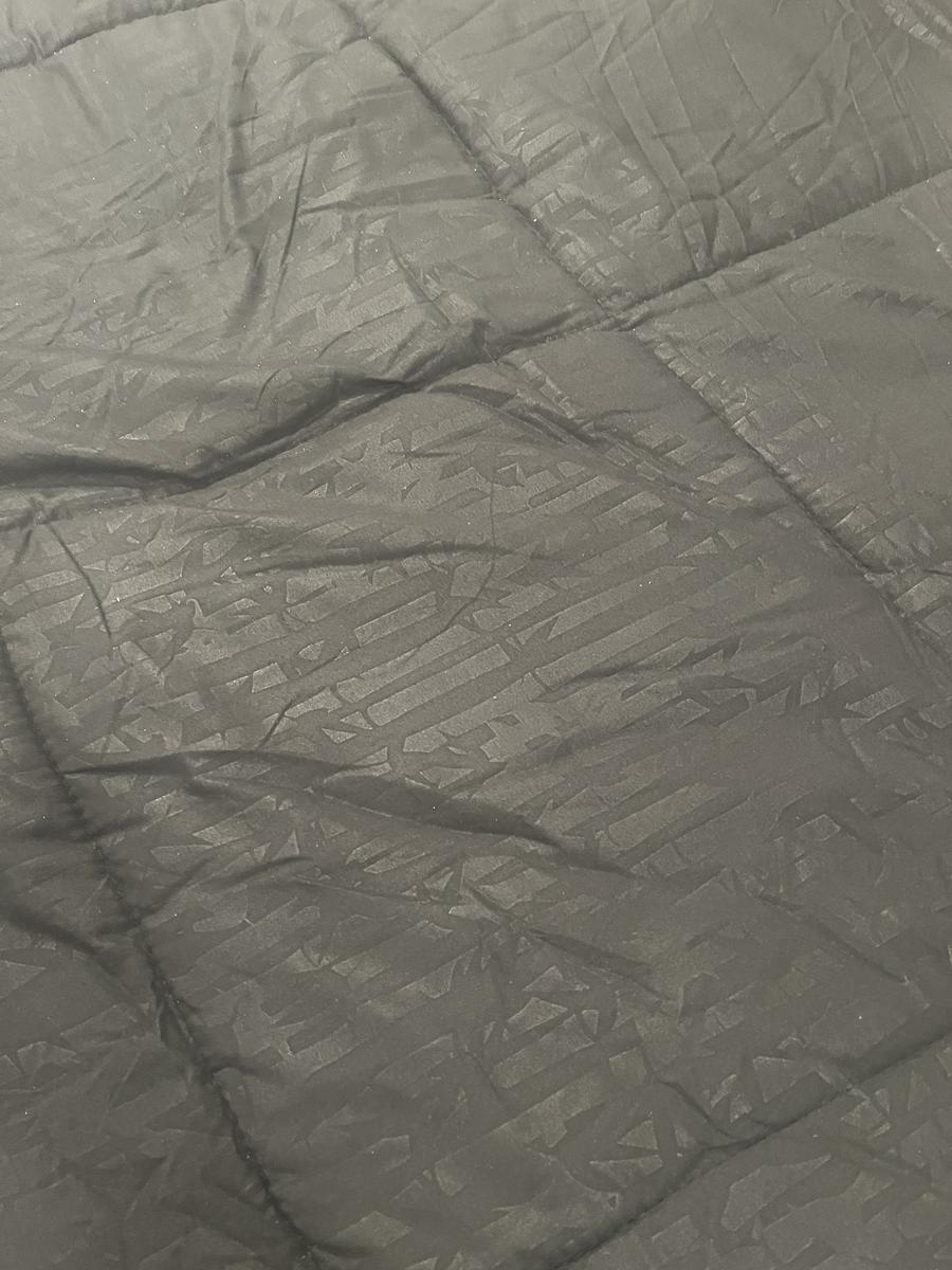 Item: BLACK, King/California King