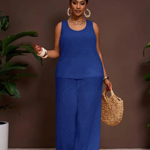Plus Size Women's Comfortable U-Neck Sleeveless Top with Pockets, Loose Fit Textured Tank, Wide Leg Pants, Business Casual Chic Womenswear Set, Coordinate Set